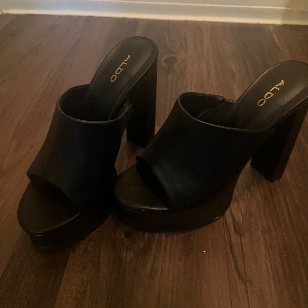 Block Heels - image 1